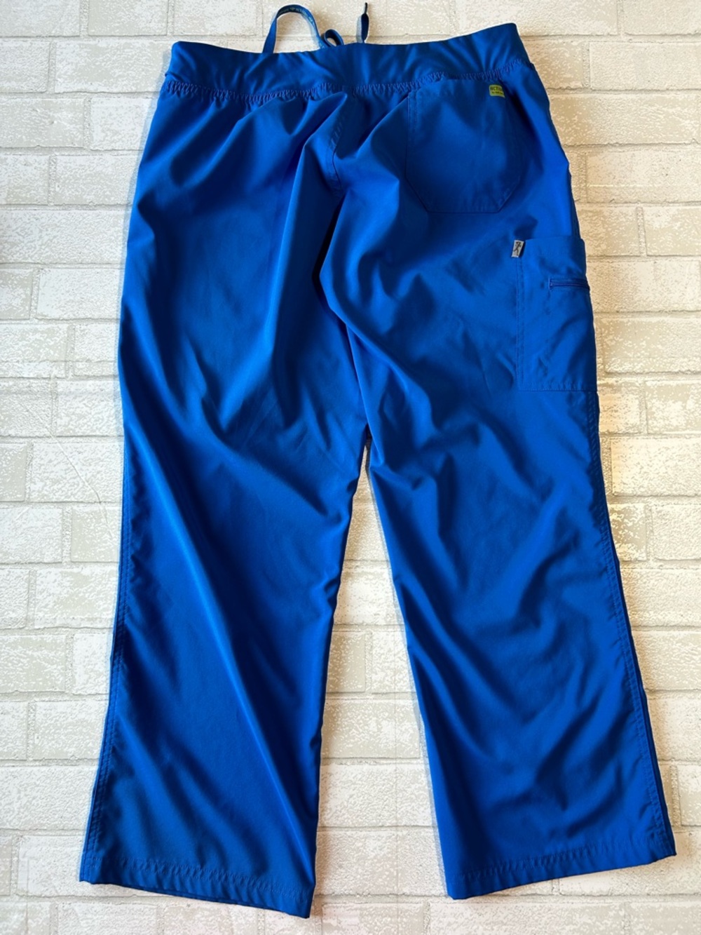 Med Couture Royal Blue Scrub Set - Picture 7 of 10